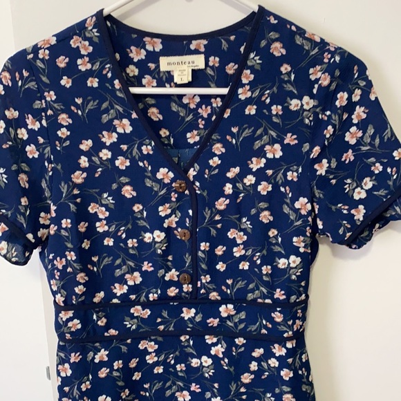 Monteau Floral Dress - Picture 3 of 4